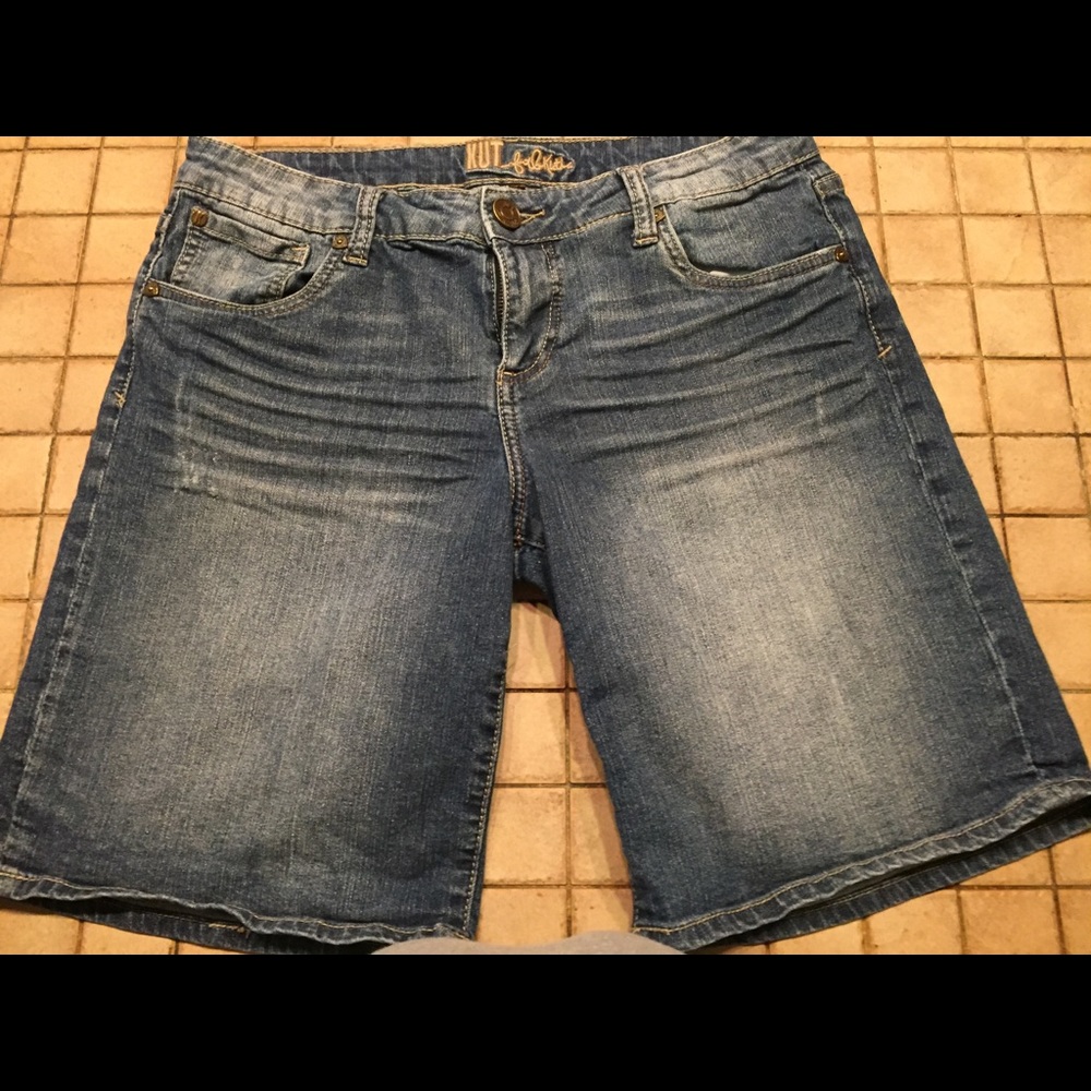 Women’s jean shorts